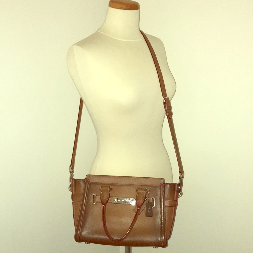 Coach Swagger 27, Saddle